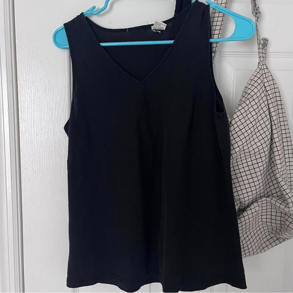 Elegant Black Sleeveless Top